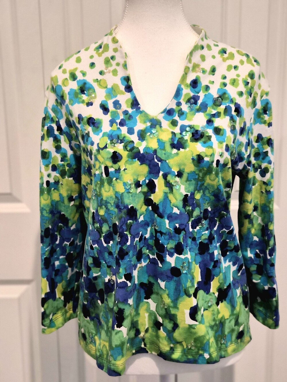Ruby Rd. Petite Large Watercolor Blue Green Sequin Top Stretch 3/4 Sleeves
